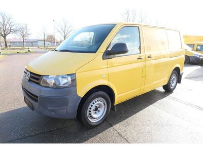 Gebraucht VW T5 84 PS (61 kW) 2010 Ginstergelb r1032 Van