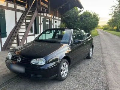 Używany VW Golf 116 KM (85 kW) 2001 Czarny Kabriolet