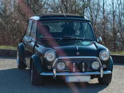 Usata Mini Cooper 63 CV (46 kW) 2000 Verde Utilitaria