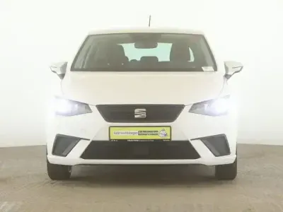 Gebraucht Seat Ibiza Style 80 PS (58 kW) 2023 "candy" weiss Kleinwagen
