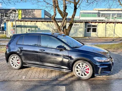 Gebraucht VW Golf VII GTI 245 PS (180 kW) 2019 Schwarz Limousine