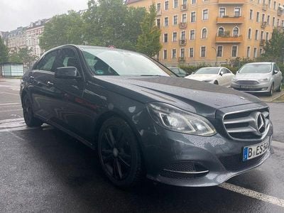 Mercedes E220