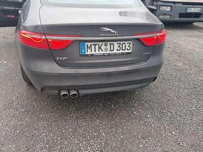 Gebraucht Jaguar XF Portfolio 179 PS (131 kW) 2017 Limousine