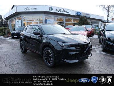 Neu Alfa Romeo Junior Edizione Speciale 114 kW (156 PS) 2026 Nero tortona SUV