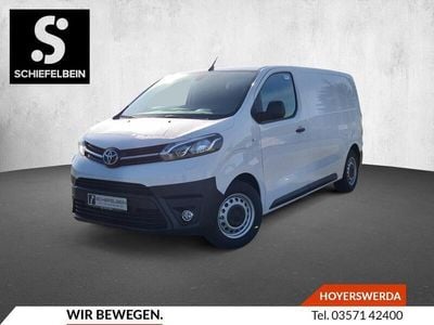 Ice white Gebraucht 2024 Toyota Proace Van / Kleinbus | 25.980 € (Guter Preis)