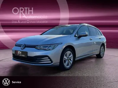 Gebraucht VW Golf VIII Life 150 PS (110 kW) 2021 Reflexsilber metallic Kombi
