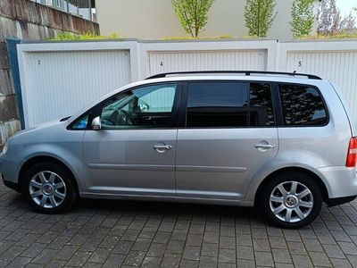 gebraucht VW Touran 2.0 TDI DSG Trendline Trendline