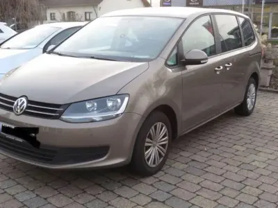 Brugt VW Sharan Trendline 150 HK (110 kW) 2017 Brun MPV