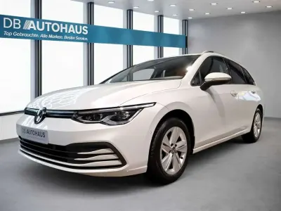 Usata VW Golf VIII Life 150 CV (110 kW) 2023 Bianco Station wagon