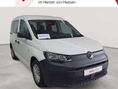 Second-hand VW Caddy 102 CP (75 kW) 2023 Alb Monovolum