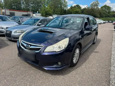 Gebraucht Subaru Legacy 150 PS (110 kW) 2011 Blau Kombi