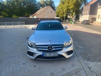 gebraucht Mercedes E300 Autom. -