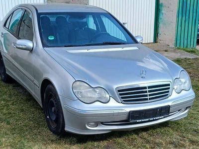 Mercedes C200