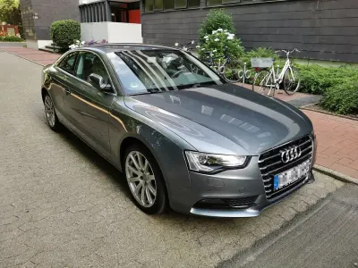 Gebraucht Audi A5 Sport 190 PS (139 kW) 2016 Grau Coupé