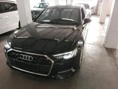 Gebraucht Audi A6 Advanced 299 PS (219 kW) 2025 Mythosschwarz metallic Limousine