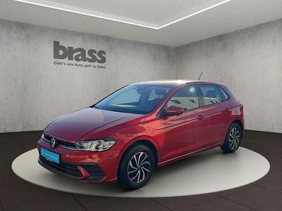Kings red metallic Gebraucht 2025 VW Polo Life Limousine | 20.800 € (Fairer Preis)