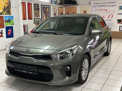 Gebraucht Kia Rio 120 PS (88 kW) 2020 Grau Limousine