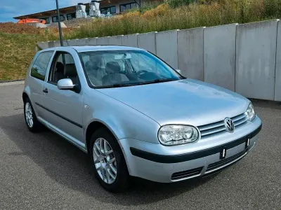 Gebraucht VW Golf IV 75 PS (55 kW) 2002 Silber Kleinwagen