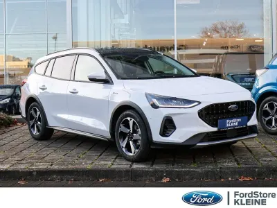 Nowe Ford Focus Active X 155 KM (114 kW) 2025 Biały Sedan/Limuzyna