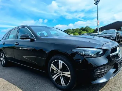 Gebraucht Mercedes C300e 313 PS (230 kW) 2022 Schwarz Limousine