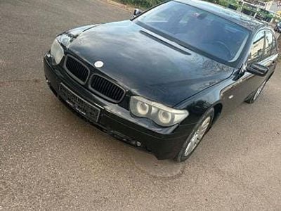 Second-hand BMW 745 333 CP (244 kW) 2003 Negru Berlinǎ
