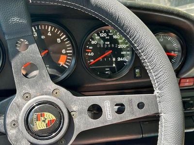 Usata Porsche 911 277 CV (203 kW) 1982 Argento Coupé