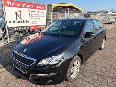 Gebraucht Peugeot 308 SW Active 131 PS (96 kW) 2015 Schwarz Kombi