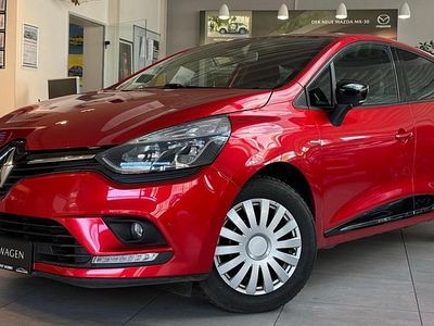 Usata Renault Clio IV LIMITED 73 CV (53 kW) 2017 Rosso Utilitaria