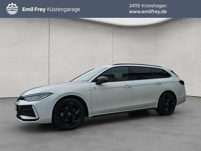 Pure white Neu 2025 VW Passat R-line Kombi | 54.980 € (Teuer)