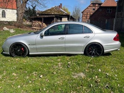 Mercedes E500