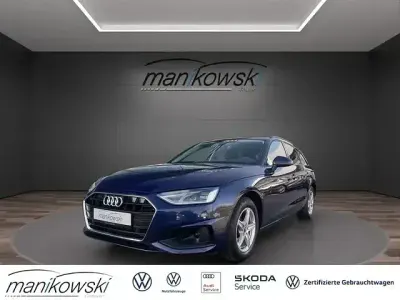 Gebraucht Audi A4 Business 163 PS (119 kW) 2023 Blau Kombi