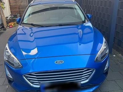 Usata Ford Focus Cool & Connect 125 CV (91 kW) 2018 Blu Station wagon
