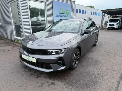 Gebraucht Opel Astra 131 PS (96 kW) 2025 Grau Kleinwagen