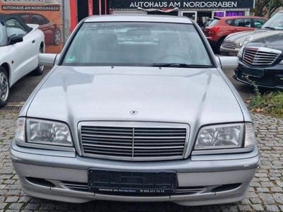 Gebraucht Mercedes C180 Classic 122 PS (89 kW) 1998 Silber Limousine