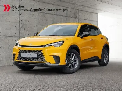 Neu Lexus LBX 136 PS (100 kW) 2026 Gelb SUV