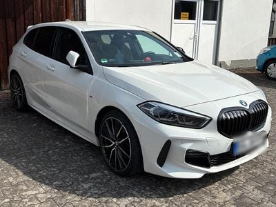 Second-hand BMW 120 M Sport 190 CP (139 kW) 2021 Alb Hatchback
