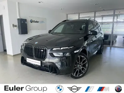 Gebraucht BMW X7 M Sport 530 PS (389 kW) 2023 Schwarz SUV