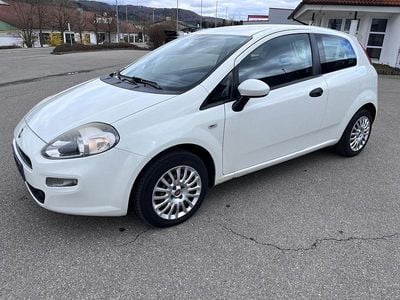 Gebraucht Fiat Punto 75 PS (55 kW) 2014 Weiß Kleinwagen