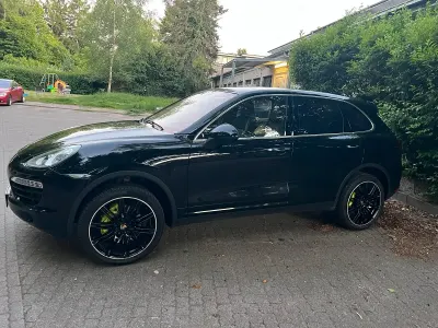 Gebraucht Porsche Cayenne 245 PS (180 kW) 2013 Schwarz SUV