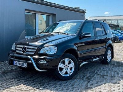 Second-hand Mercedes ML270 Edition 163 CP (119 kW) 2004 Negru SUV
