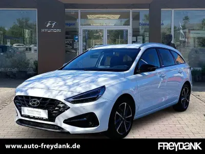 Käytetty Hyundai i30 Edition 30 120 HP (88 kW) 2021 Valkoinen Farmari