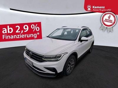Gebraucht VW Tiguan Life 150 PS (110 kW) 2023 Weiß SUV