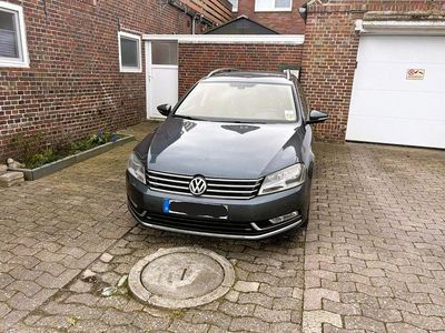 Gebraucht VW Passat Comfortline 140 PS (102 kW) 2013 Grau Kombi