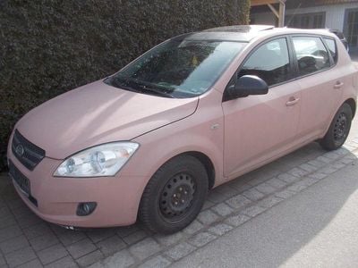 Gebraucht Kia Ceed 109 PS (80 kW) 2007 Gelb Kleinwagen