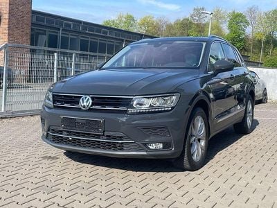 Gebraucht VW Tiguan Highline 150 PS (110 kW) 2020 Grau SUV