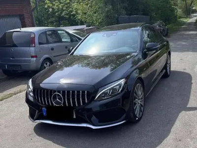 Gebraucht Mercedes C450 AMG AMG 367 PS (269 kW) 2015 Schwarz Limousine