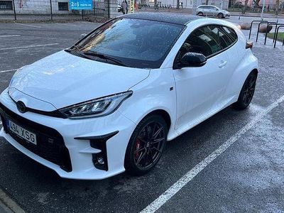 Usata Toyota Yaris 261 CV (191 kW) 2021 Bianco Utilitaria