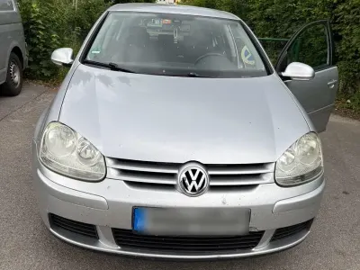 Gebraucht VW Golf V Comfortline 140 PS (102 kW) 2007 Silber Limousine