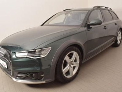 Grün metallic Gebraucht 2017 Audi A6 Allroad Kombi | 37.440 €