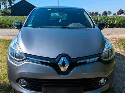 Usata Renault Clio IV 90 CV (66 kW) 2016 Argento Utilitaria